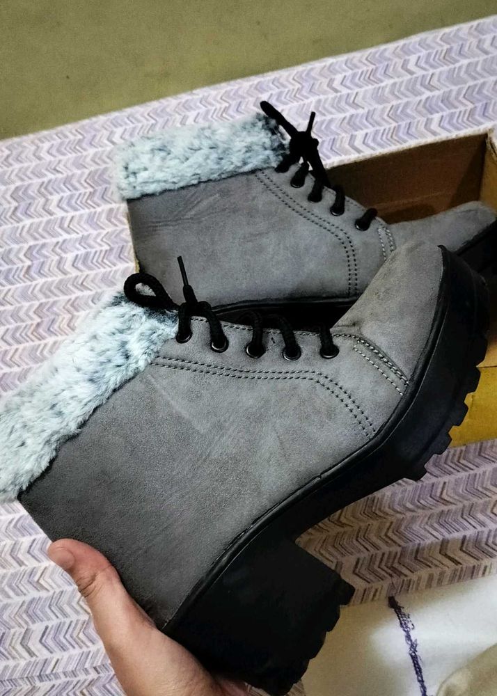 Commander Shoes High Ankle Fur Boot For Girls