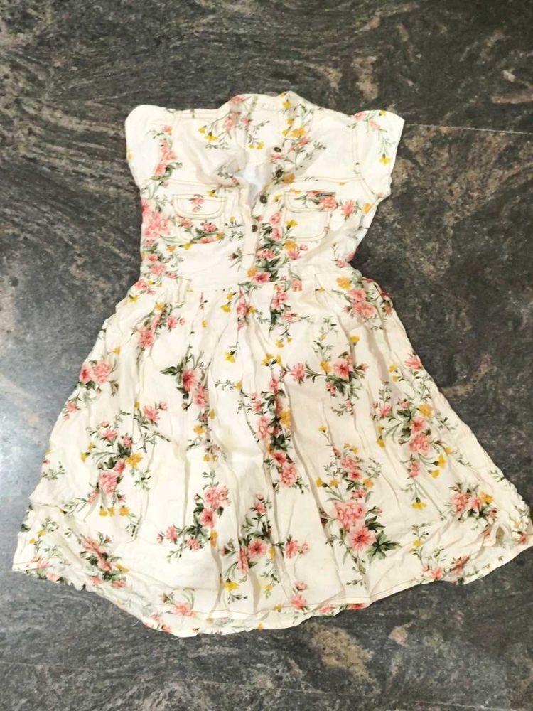 Floral Frock For Girls Of Age 10 To 12