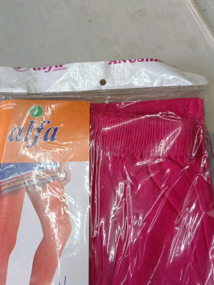 Alfa Pink Leggings - New with Tag