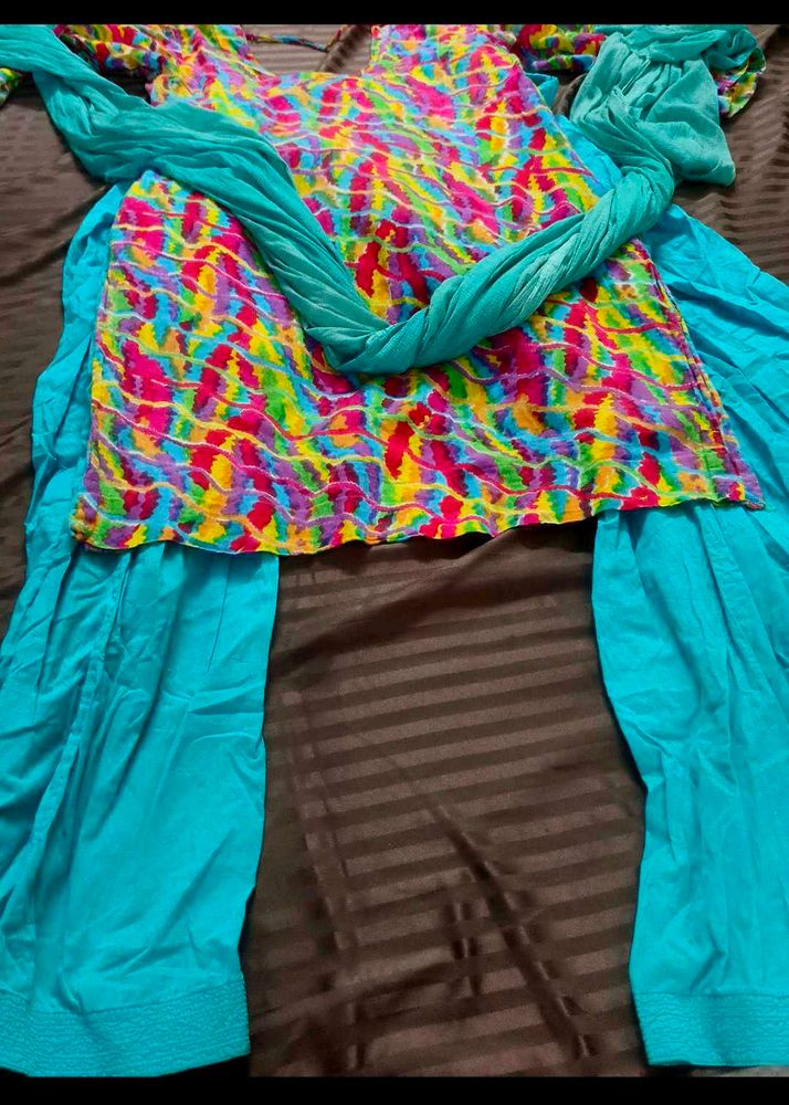 Salwar Suit With Duppata