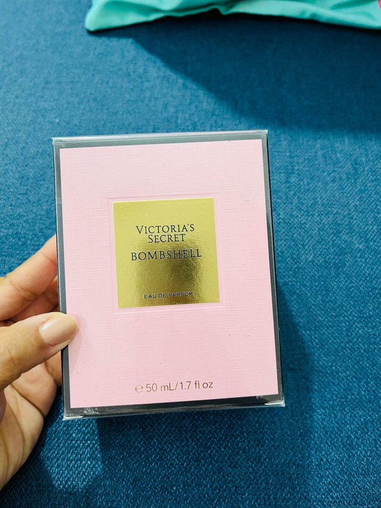 Victoria&#39;s Secret Bombshell