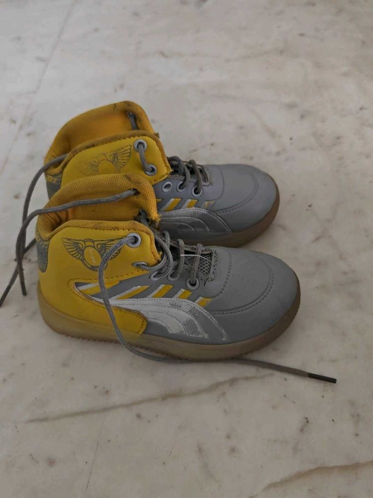 Baby Boy Shoes - Like New!