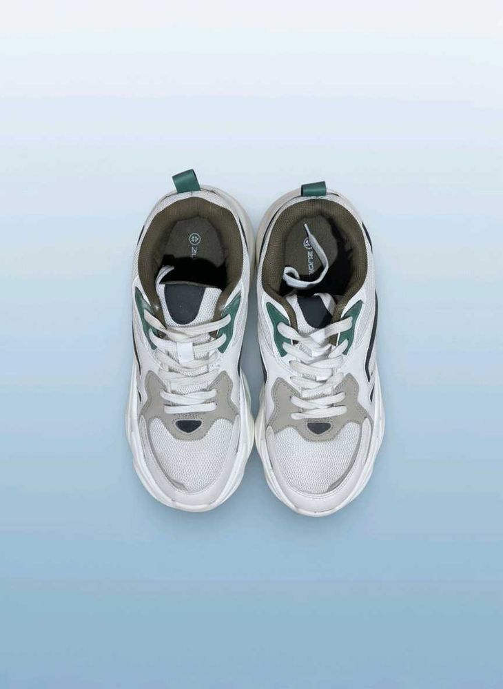 Stylish White chunky Sneakers