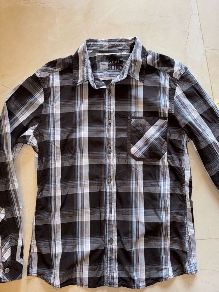 Esprit slim fit shirt