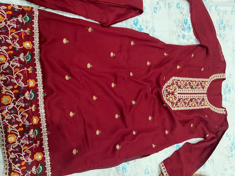 Maroon Embroidered Kurti Set