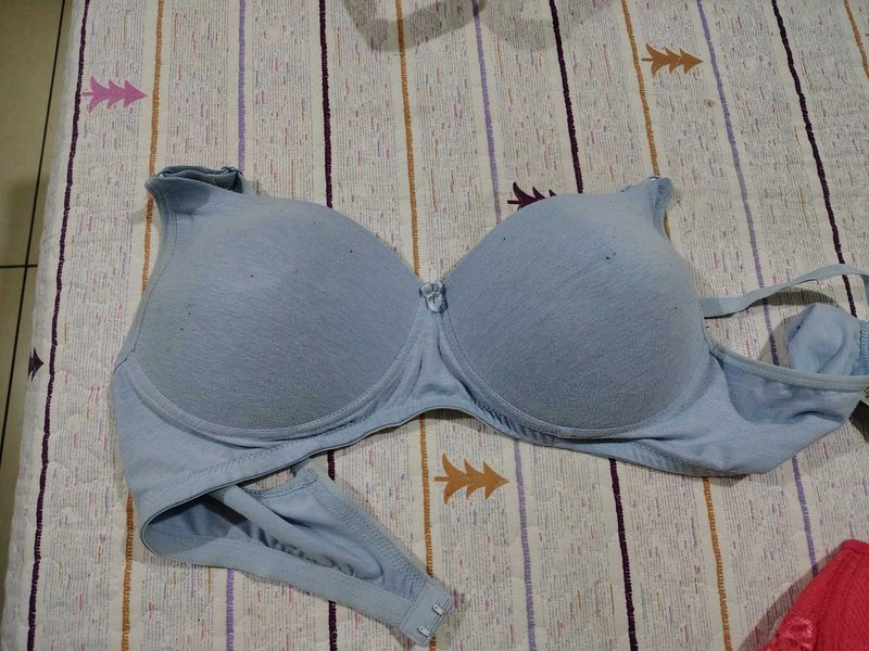 Bra