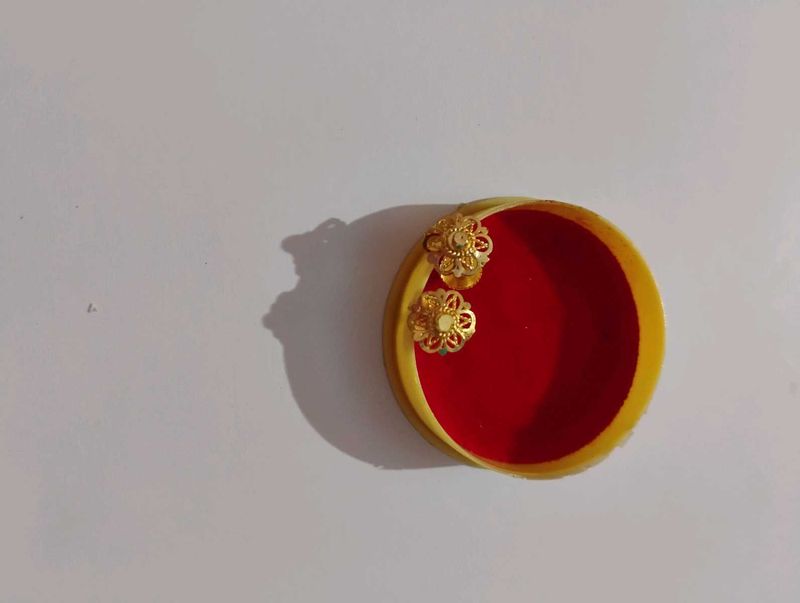 Gold Flower Earrings