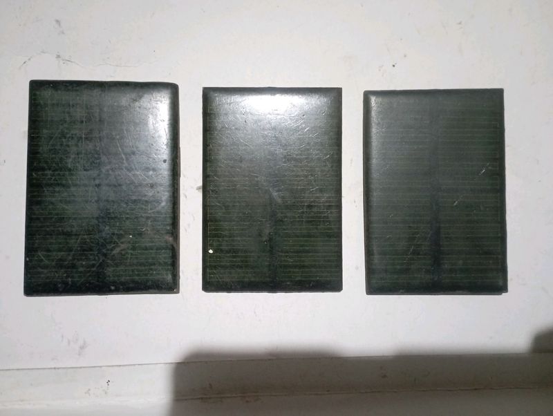 Mini Solar Panels (3 Pieces)
