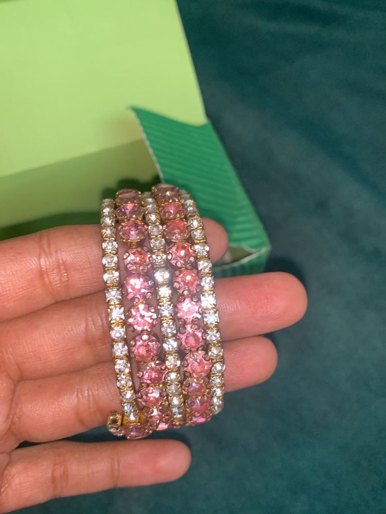 Storn Bangles(Dubai)
