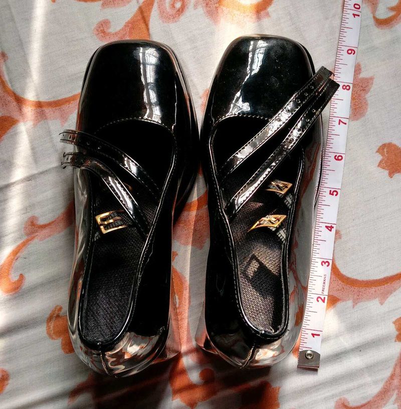 Black Mary Jane Flats