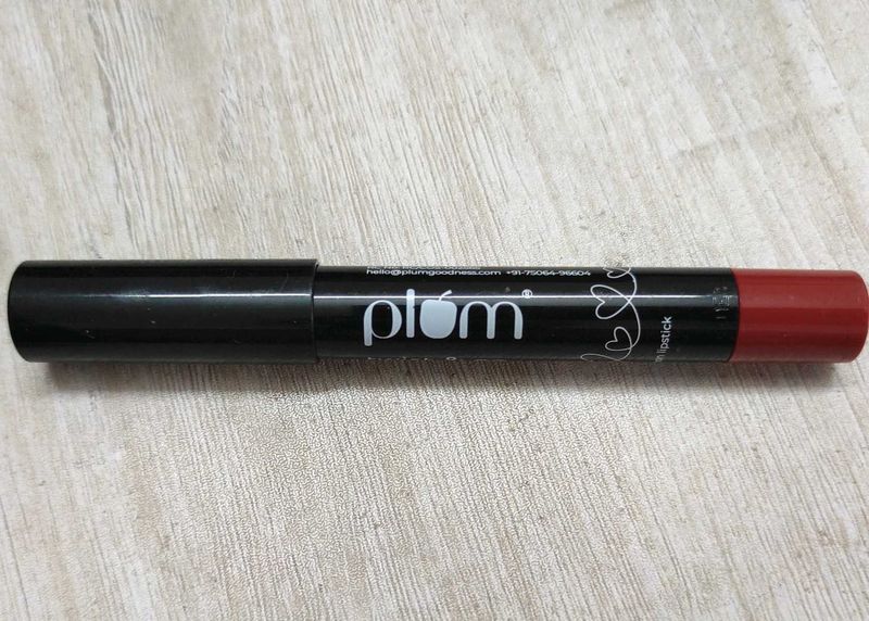 Plum Lipstick:126 Dear Fiery Crayon Lipstick💄