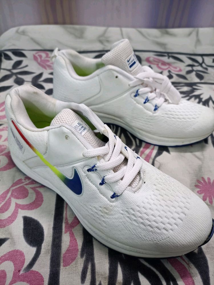 Mens shoe at best Price