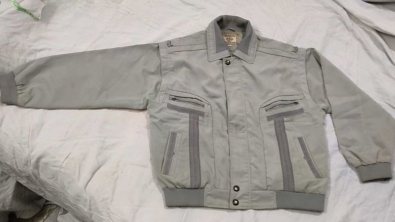 International Brand Pedera Jacket Bargain Is On