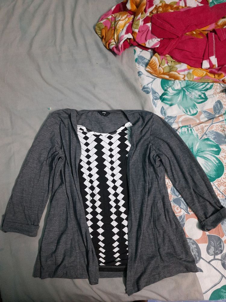 Max shrug top