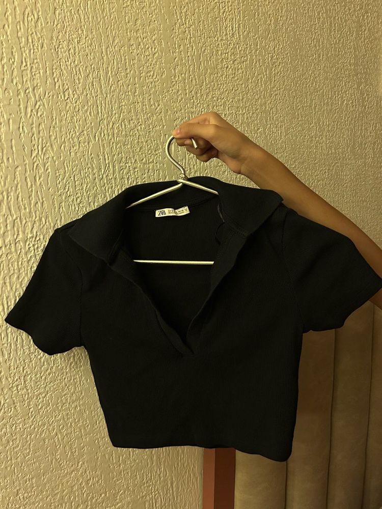 Zara Black Collared Crop Top