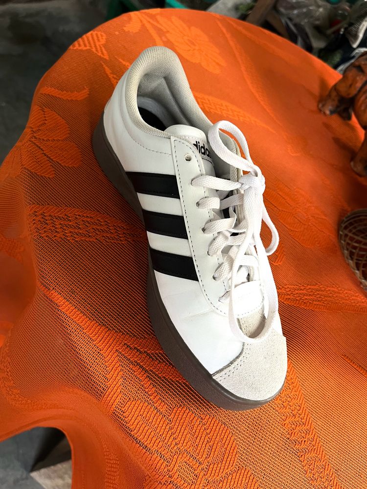 Adidas Samba Inspired VL Court Shoes 🤍