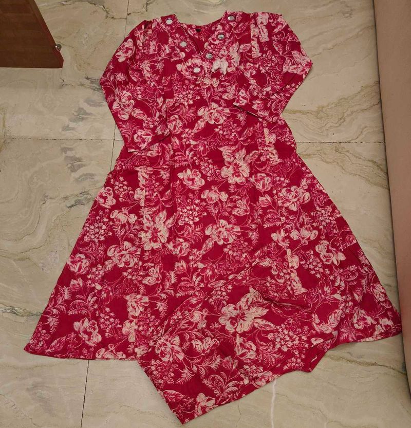 Floral Kurta Set With Mirror Design