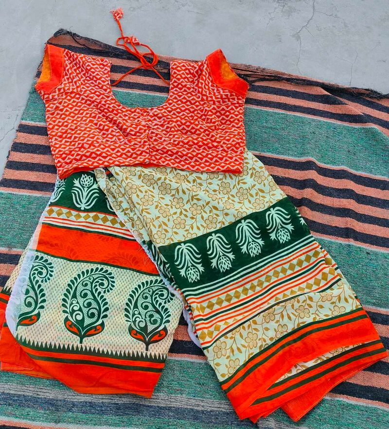 Saree With Blouse