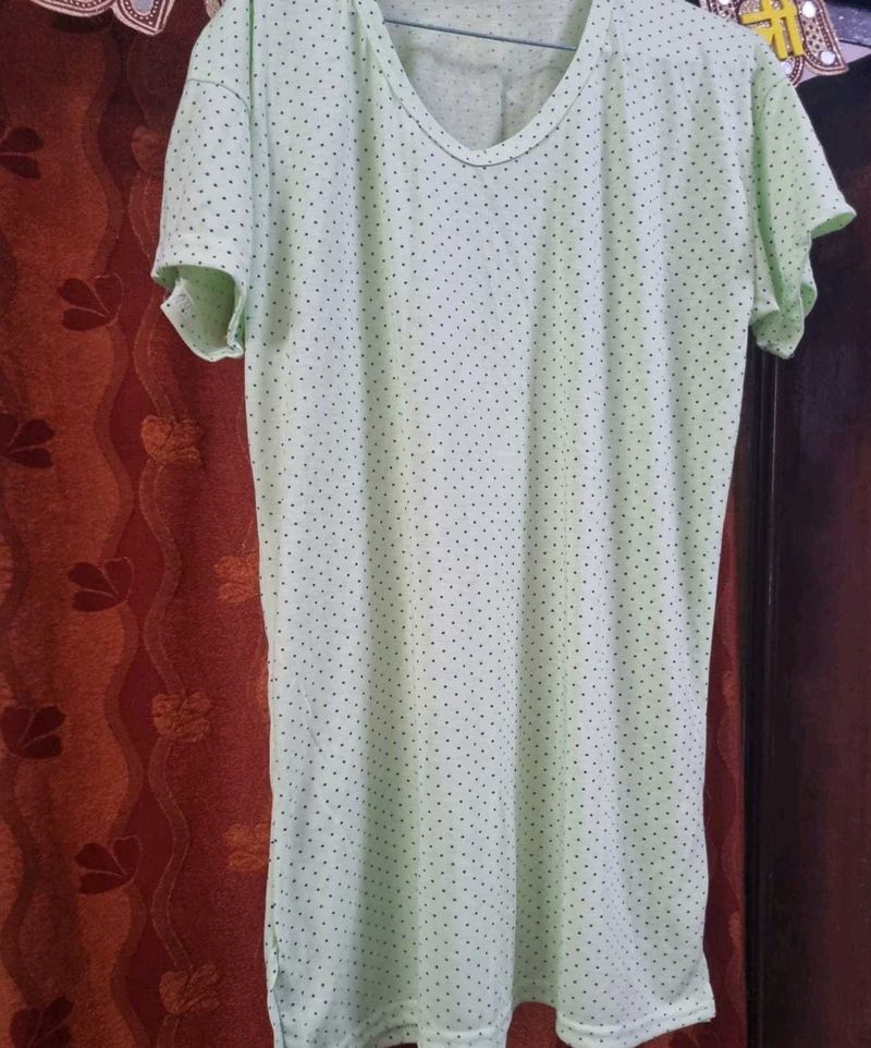 Women&#39;s Tshirt