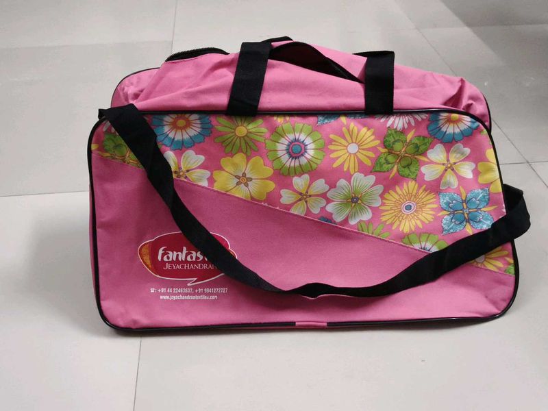 Jeyachandran Duffle Bag - Pink Floral Fantasy