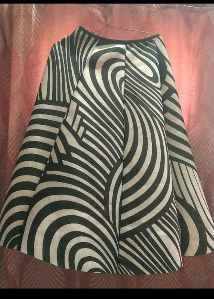 Illusional Optical Skirt