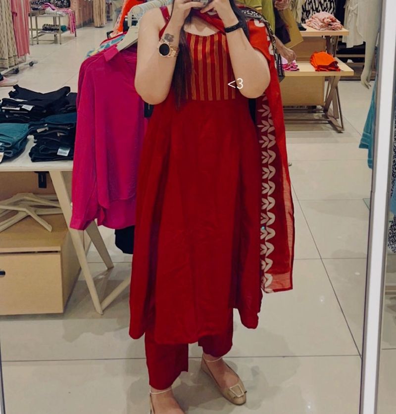 Red Salwar Kameez Suit Set💋