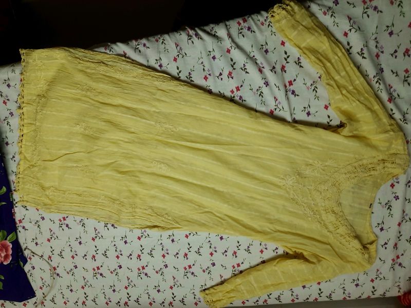Lemon Yellow Kurti💛🌟 Colour As Shown In 1 St Pic