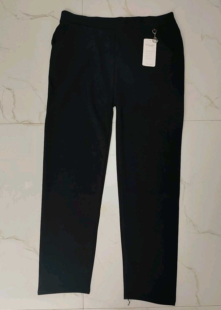 CAUSUAL BLACK JEGGINGS