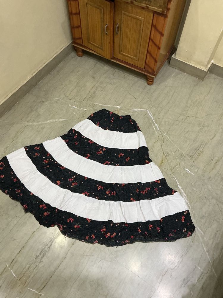 full gher skirt