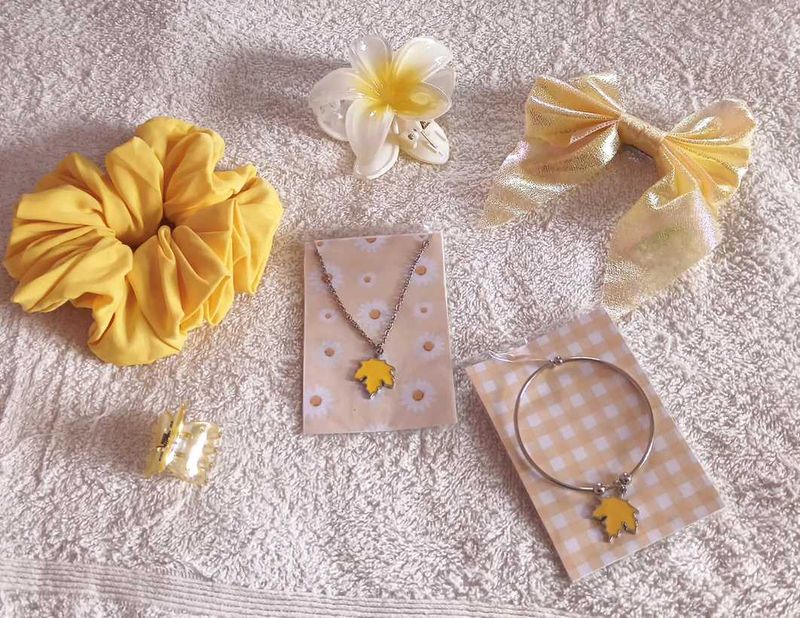 Yellow Accessory Bundle