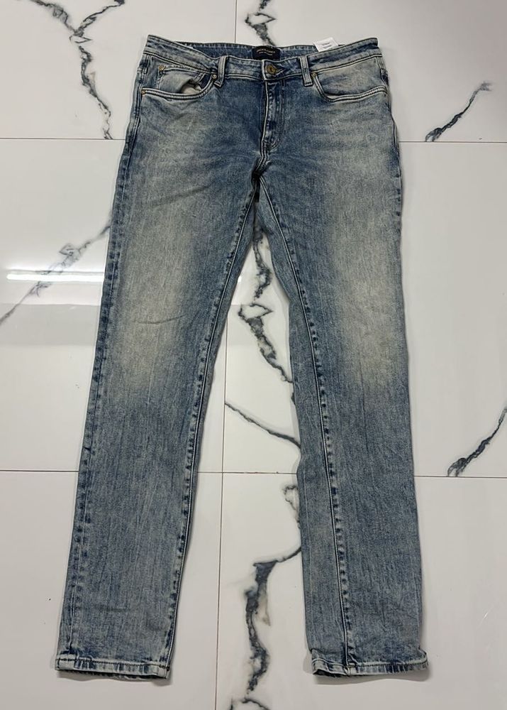 Stylish Blue Denim Jeans
