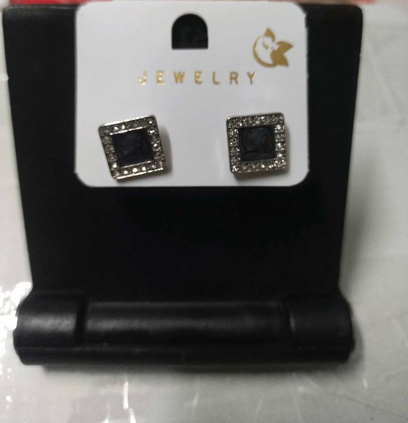 Square Stud Earrings
