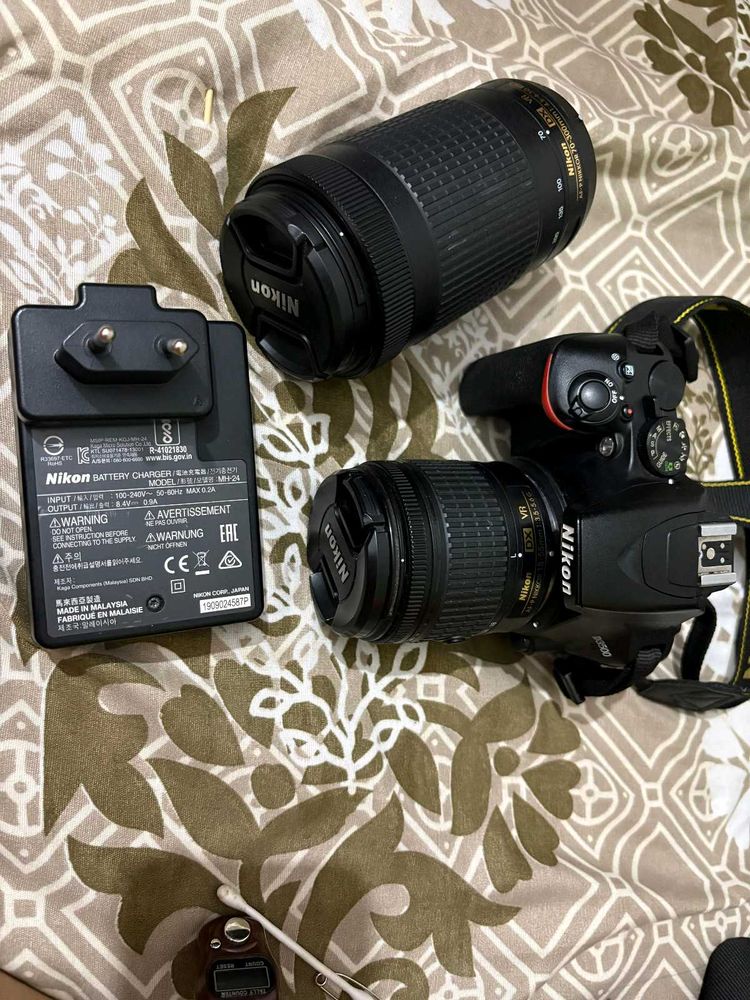 Nikon D3500 Camera With 70-300 Lenses