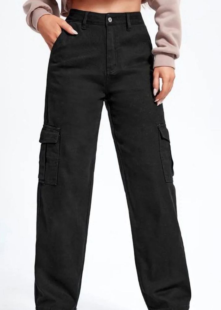 La Chic Pick Women’s Black Cargo Jeans | High-Rise