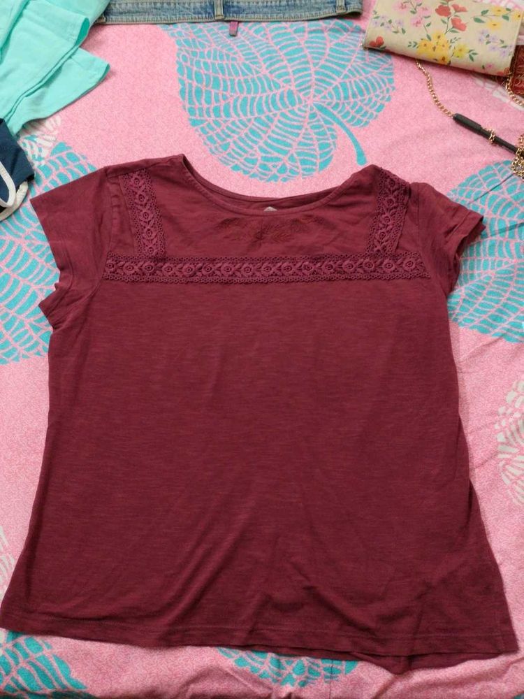 Maroon Lace Trim Tee XXL