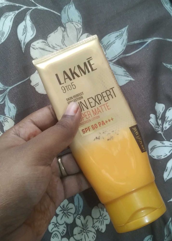 Lakme Sunscreen SPF 50