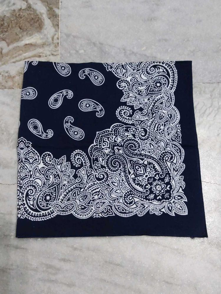 Paisley Bandana