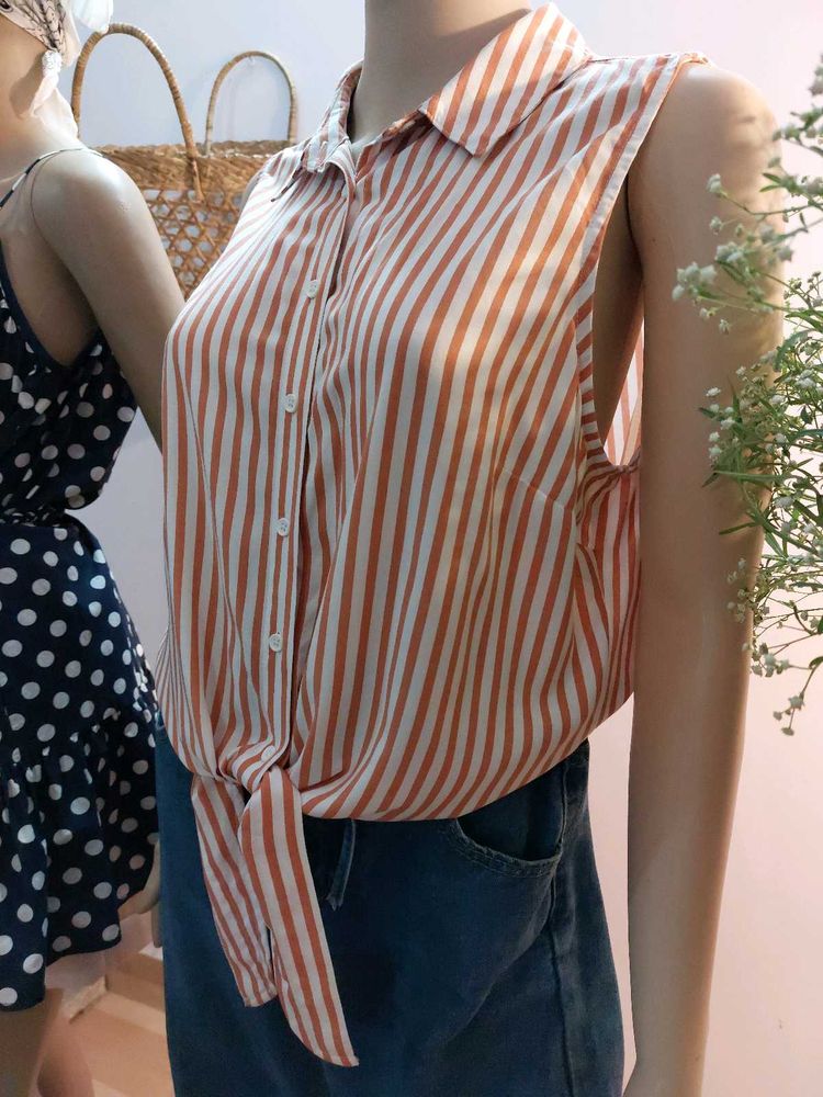 Thrifted Striped Tie-Front Sleeveless Blouse