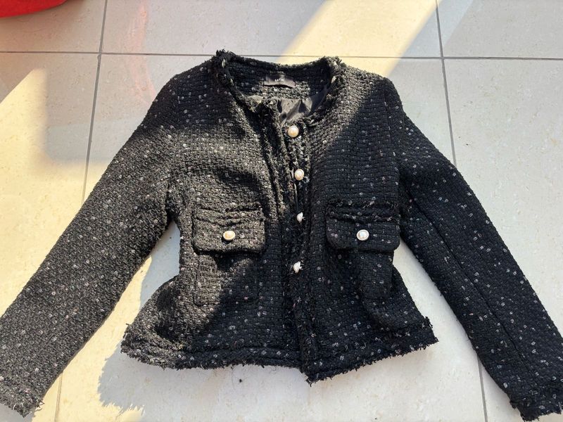 Chic Black Tweed Jacket