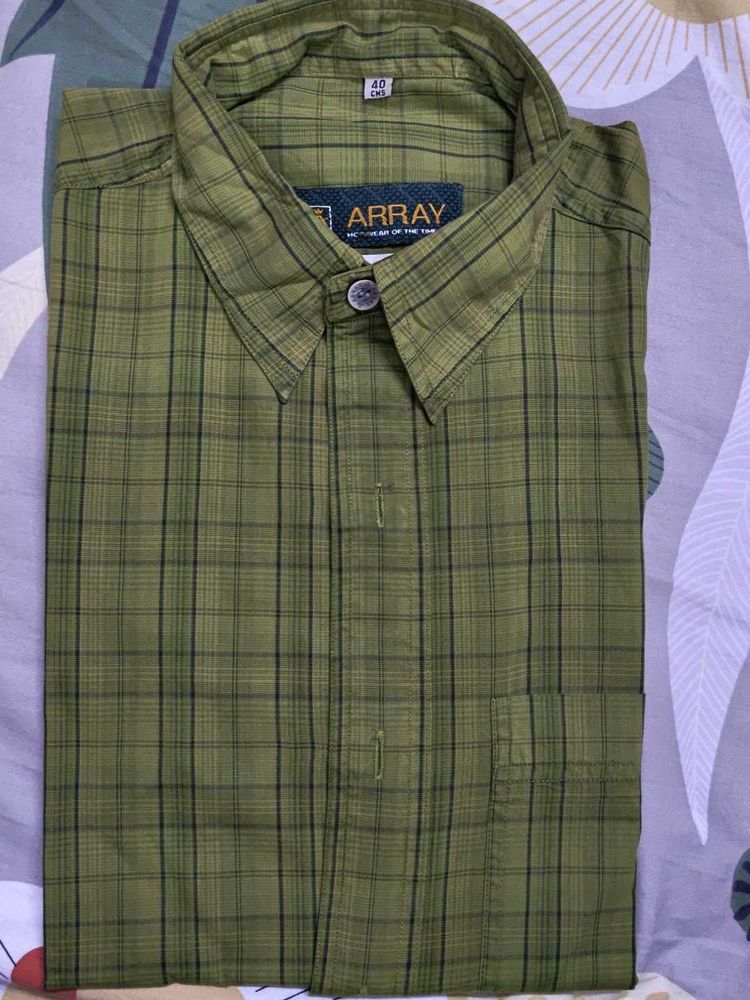 Array Men&#39;s Plaid Shirt