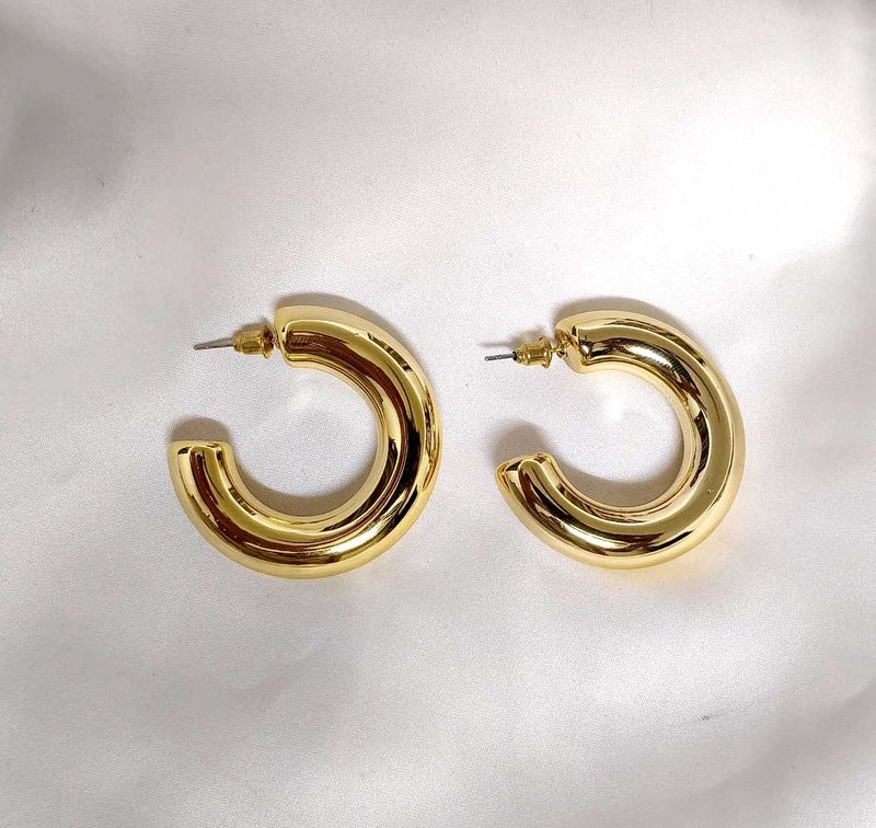 Chunky Gold Hoop Earrings