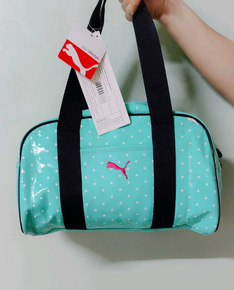 Cute Puma Handbag.✨