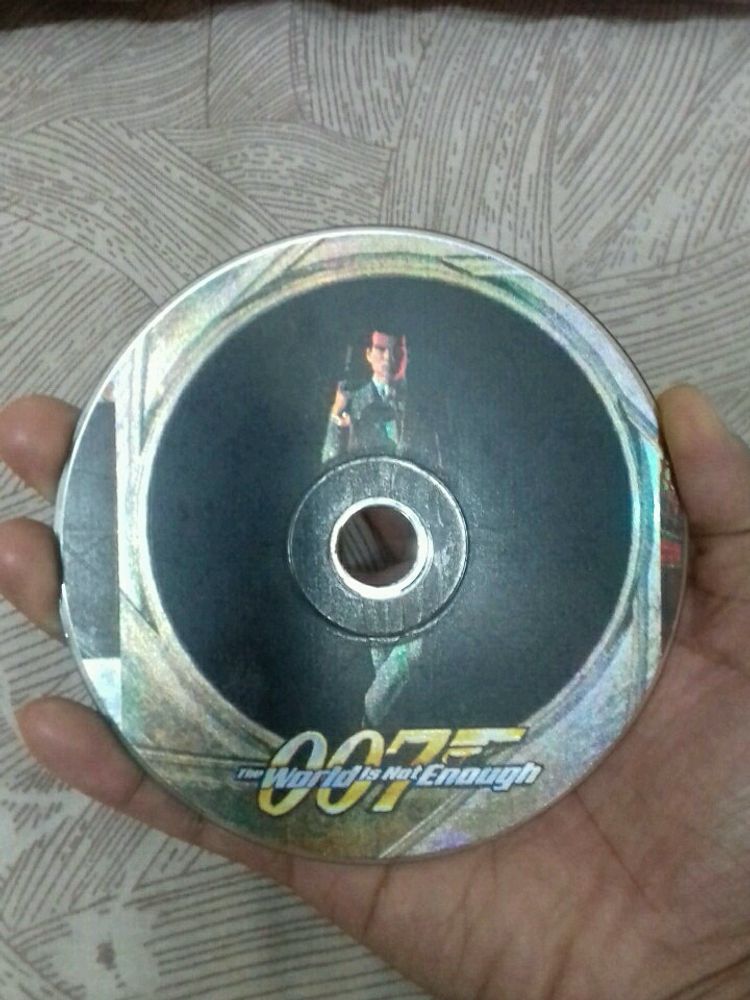 James Bond 007 : The World Is Not Enough - Origina
