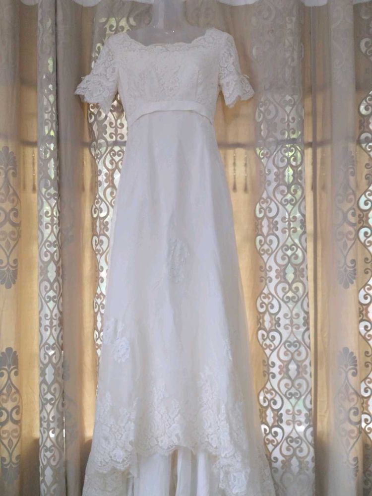 Vintage White Lace Wedding Dress