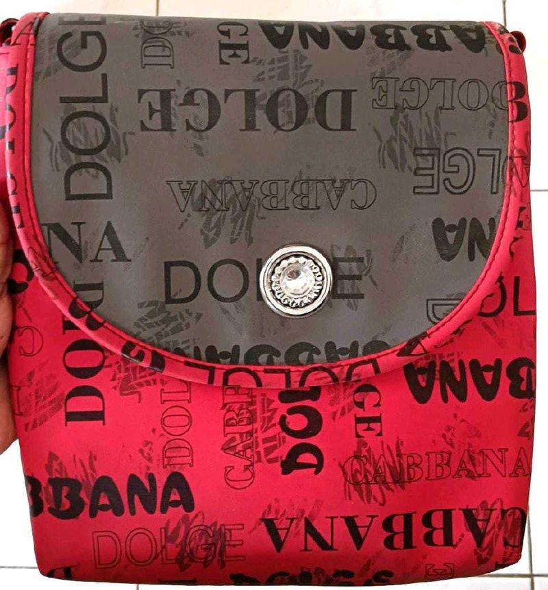 Stylish Crossbody Bag