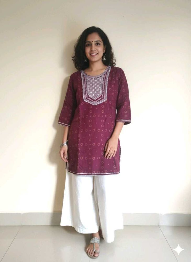 Maroon Embroidered Kurta