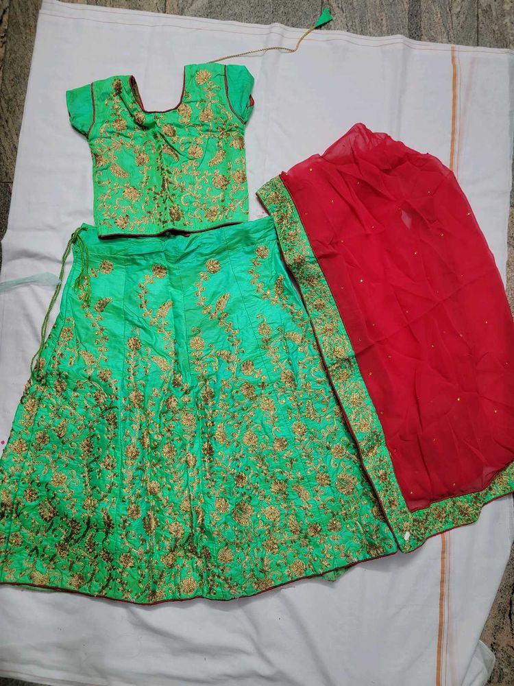GREEN Lehenga