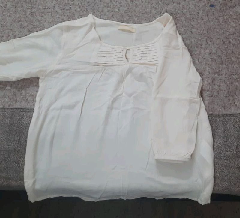 White Top For Women! ✨️😁♥️