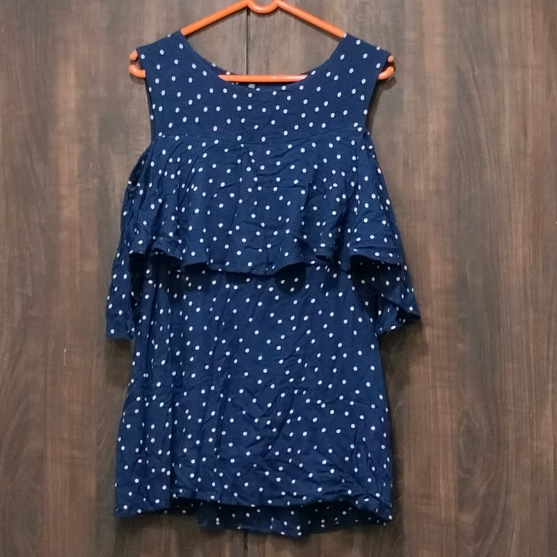 Tops from India and Other Parts Of The World. Available In Size XL And XXL.