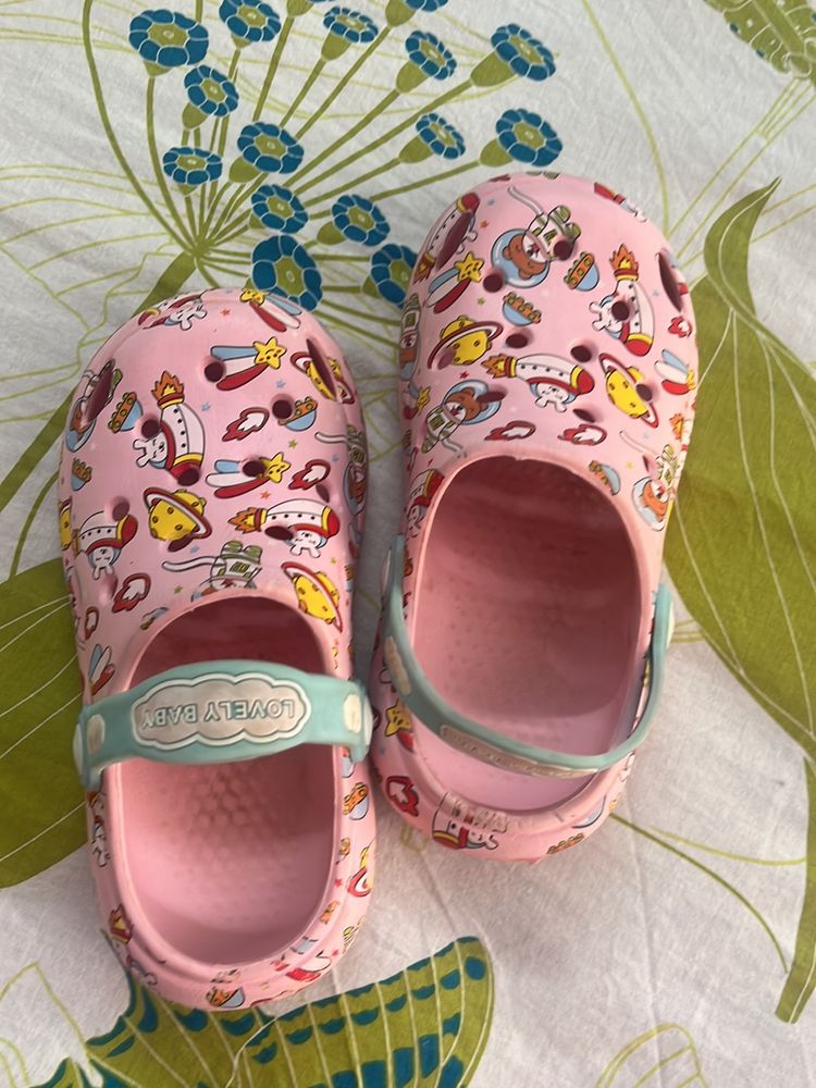Baby Crocs - 3-6 Years